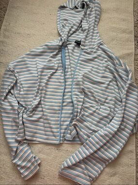 Pretty Little Thing Boxy Zipper Hoodie